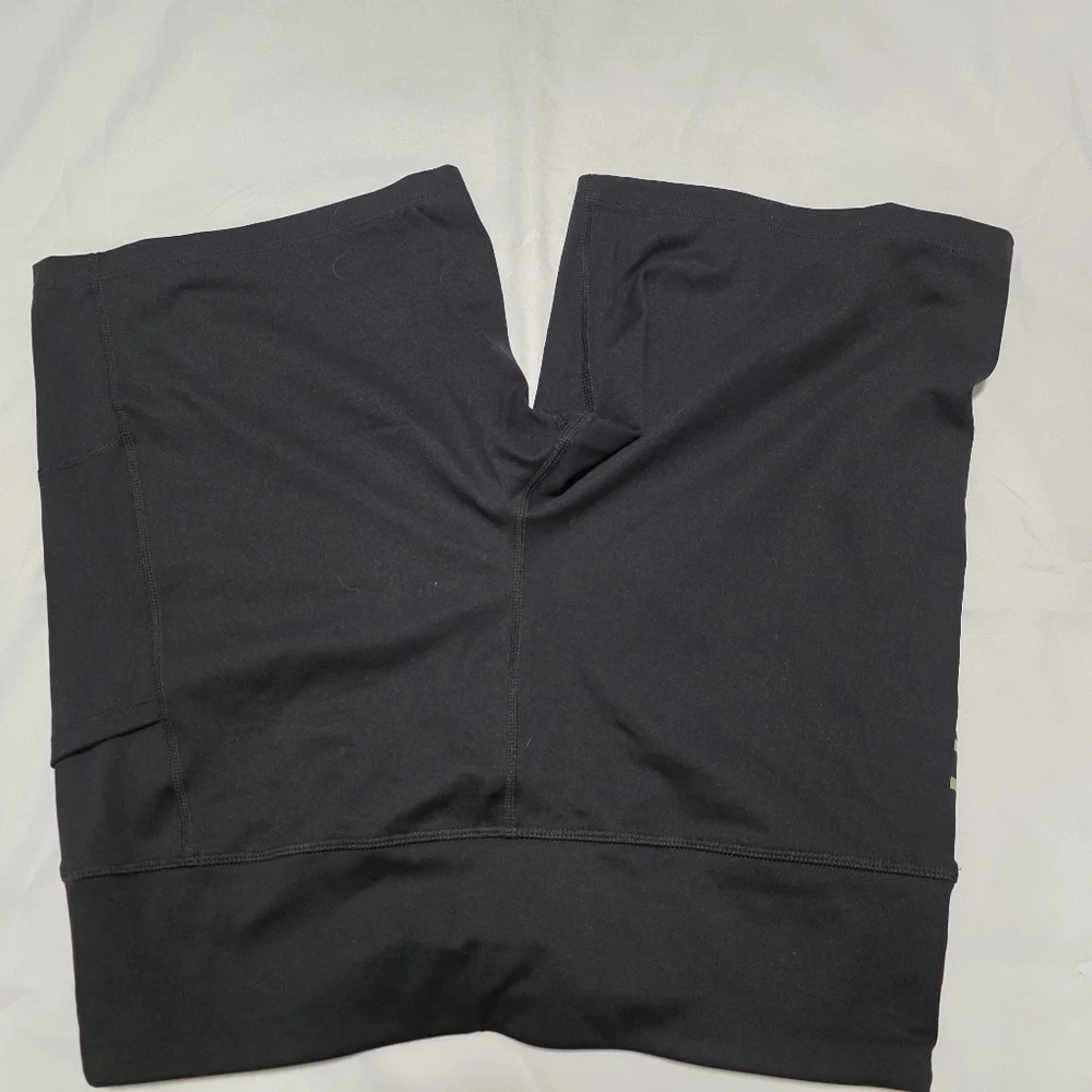 Calvin Klein Performance Stretch Moisture Wick Biker Shorts XL Black - Picture 6 of 6